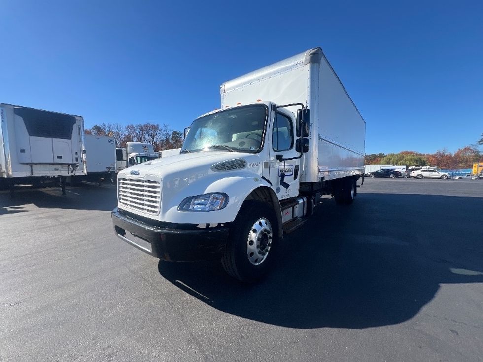 Medium Duty Box Truck-Light and Medium Duty Trucks-Freightliner-2019-M2-Jessup-MD-279,036\n\t\tmiles-$ 35,250 - Image 3