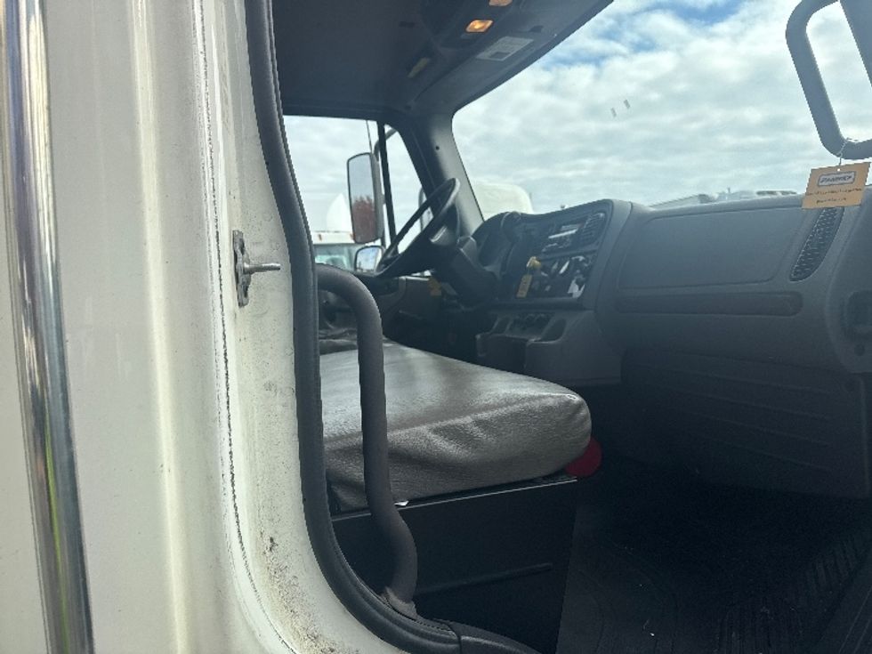 Medium Duty Box Truck-Light and Medium Duty Trucks-Freightliner-2019-M2-Jessup-MD-466,025\n\t\tmiles-$ 10,000 - Image 21