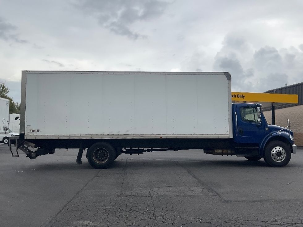 Medium Duty Box Truck-Light and Medium Duty Trucks-Freightliner-2019-M2-Jessup-PA-171,874\n\t\tmiles-$ 47,000 - Image 15