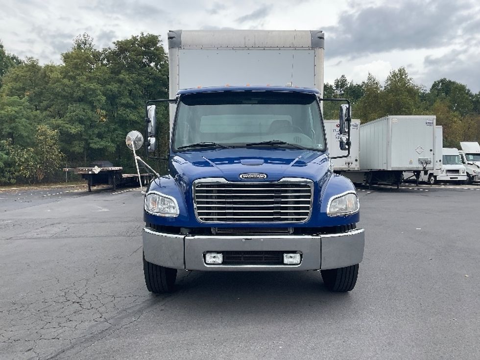 Medium Duty Box Truck-Light and Medium Duty Trucks-Freightliner-2019-M2-Jessup-PA-171,874\n\t\tmiles-$ 47,000 - Image 2