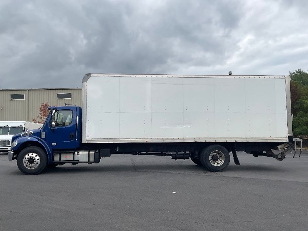 Medium Duty Box Truck-Light and Medium Duty Trucks-Freightliner-2019-M2-Jessup-PA-171,874\n\t\tmiles-$ 47,000 - Image 4