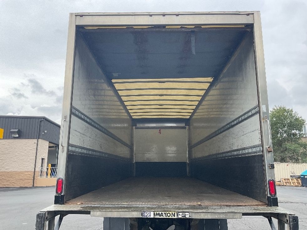 Medium Duty Box Truck-Light and Medium Duty Trucks-Freightliner-2019-M2-Jessup-PA-171,874\n\t\tmiles-$ 47,000 - Image 8