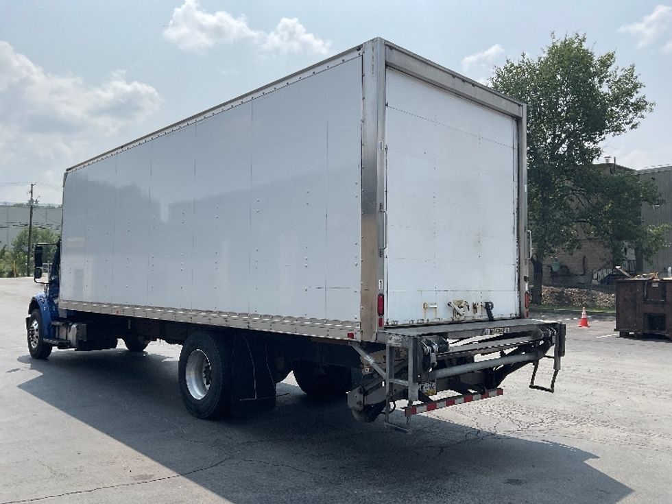 Medium Duty Box Truck-Light and Medium Duty Trucks-Freightliner-2019-M2-Jessup-PA-186,122\n\t\tmiles-$ 45,500 - Image 6