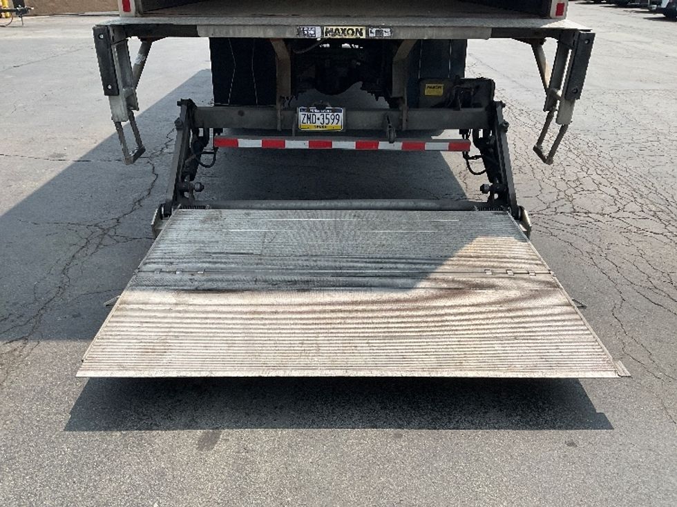 Medium Duty Box Truck-Light and Medium Duty Trucks-Freightliner-2019-M2-Jessup-PA-186,122\n\t\tmiles-$ 45,500 - Image 9