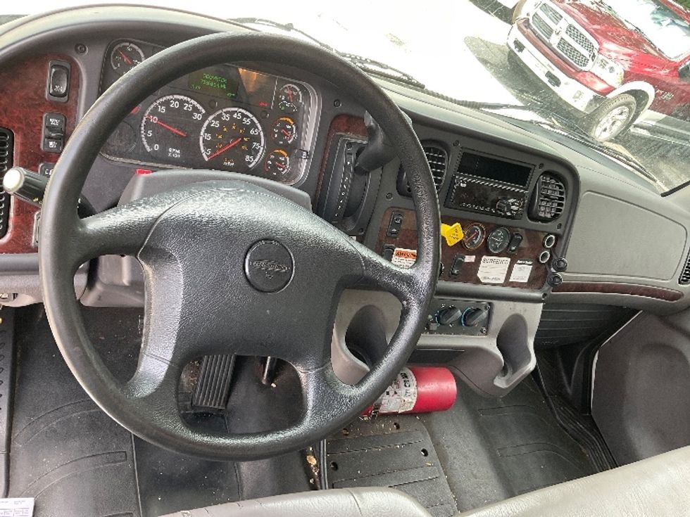 Medium Duty Box Truck-Light and Medium Duty Trucks-Freightliner-2019-M2-Jonesboro-GA-213,611\n\t\tmiles-$ 49,500 - Image 18