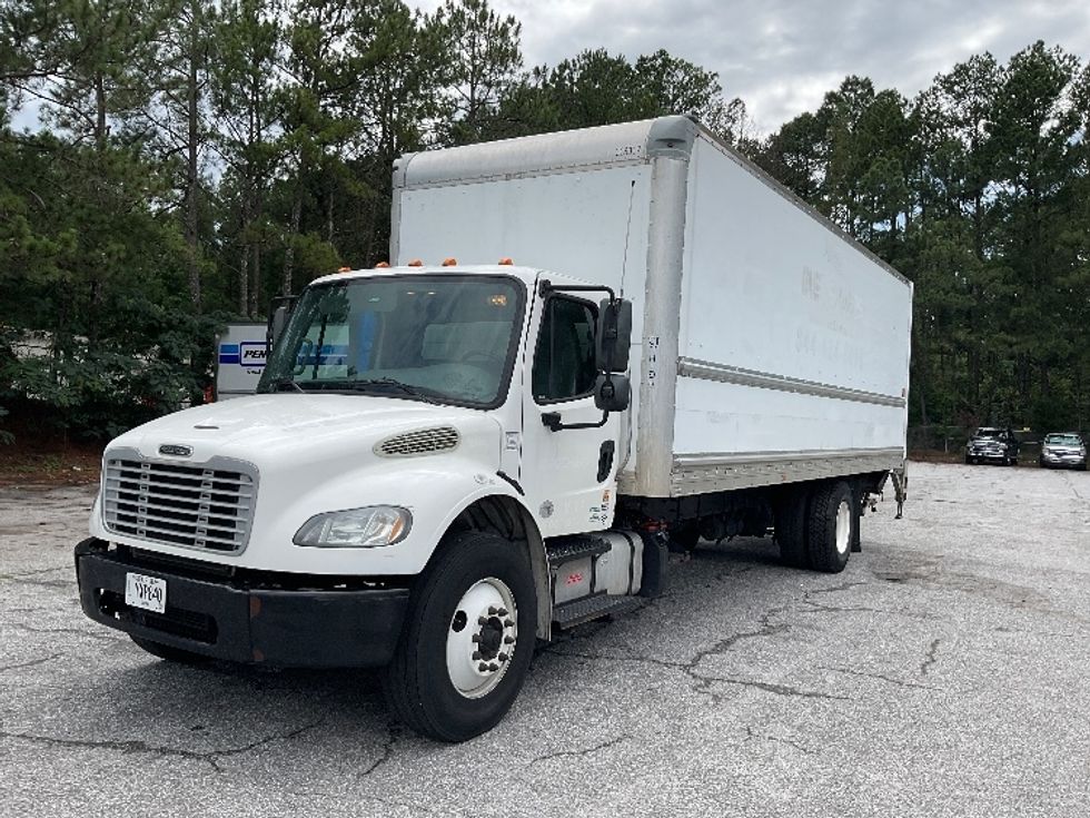 Medium Duty Box Truck-Light and Medium Duty Trucks-Freightliner-2019-M2-Jonesboro-GA-213,611\n\t\tmiles-$ 49,500 - Image 3