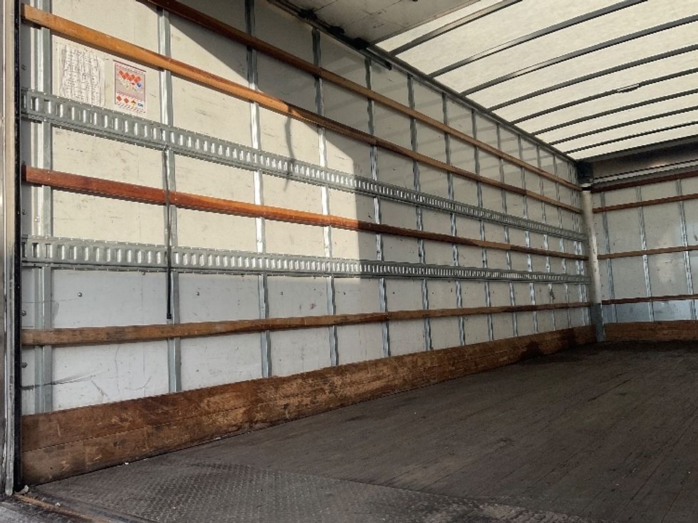 Medium Duty Box Truck-Light and Medium Duty Trucks-Freightliner-2019-M2-Kansas City-MO-253,878\n\t\tmiles-$ 37,000 - Image 11