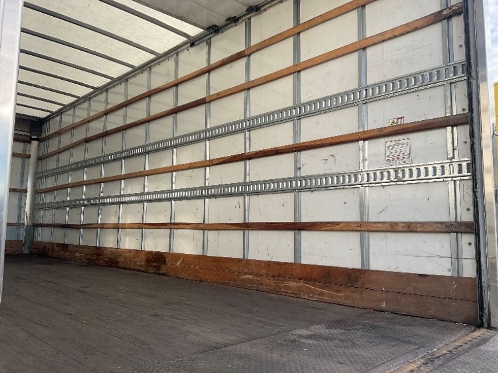 Medium Duty Box Truck-Light and Medium Duty Trucks-Freightliner-2019-M2-Kansas City-MO-253,878\n\t\tmiles-$ 37,000 - Image 12