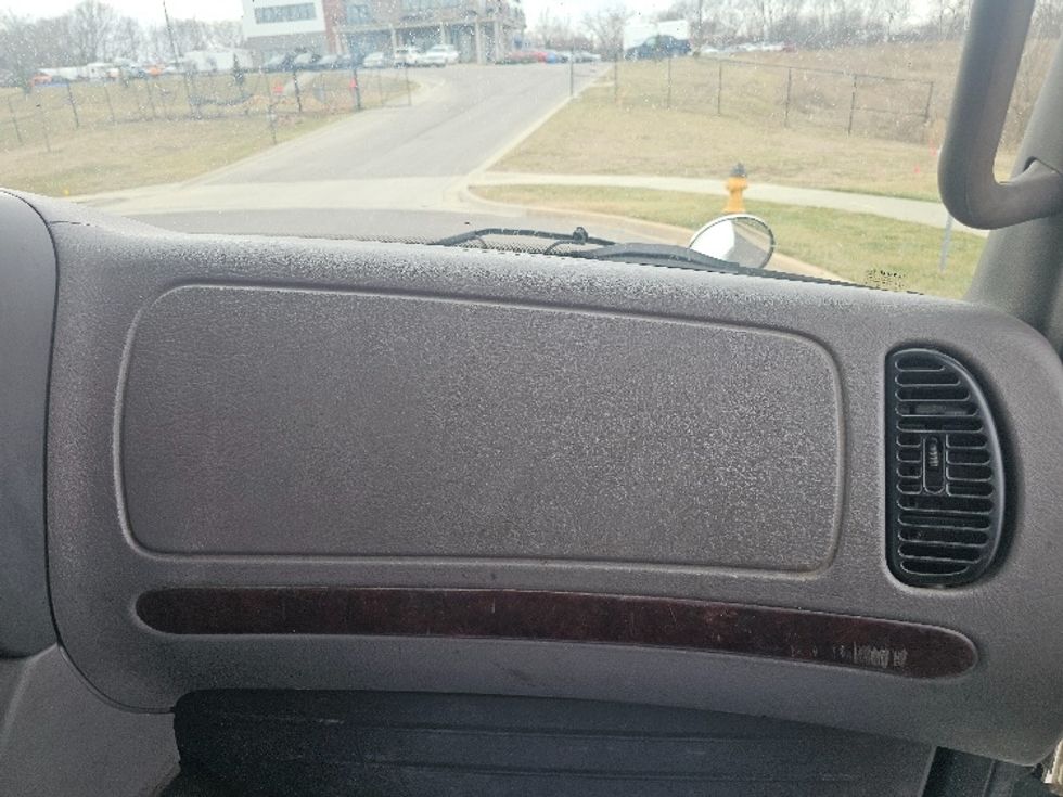 Medium Duty Box Truck-Light and Medium Duty Trucks-Freightliner-2019-M2-Kansas City-MO-311,100\n\t\tmiles-$ 38,500 - Image 20