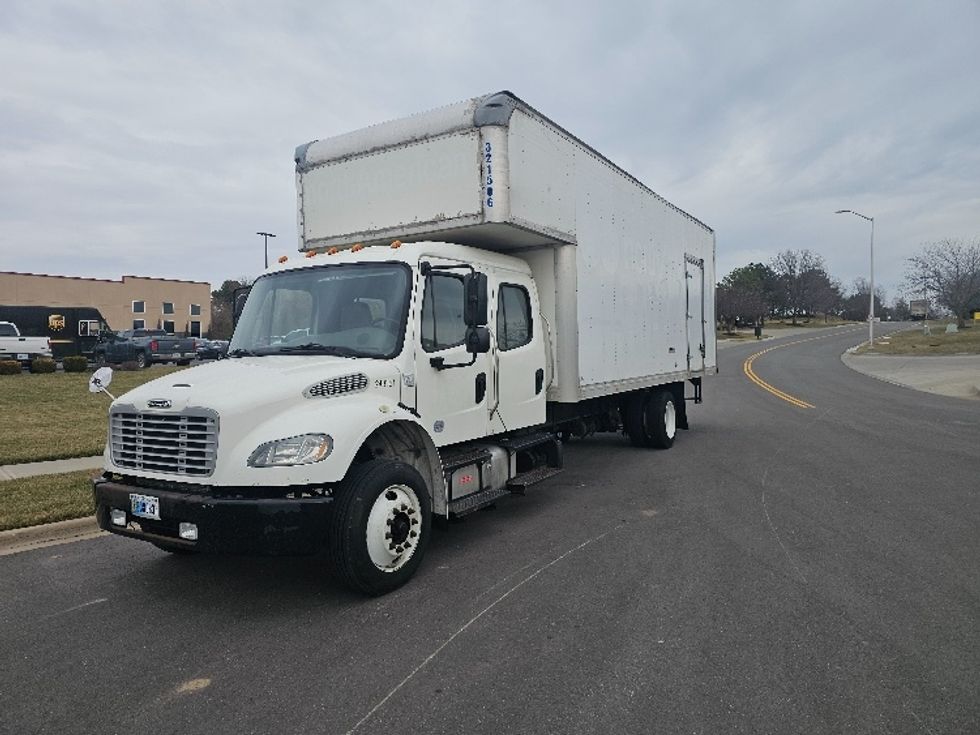 Medium Duty Box Truck-Light and Medium Duty Trucks-Freightliner-2019-M2-Kansas City-MO-311,100\n\t\tmiles-$ 38,500 - Image 3