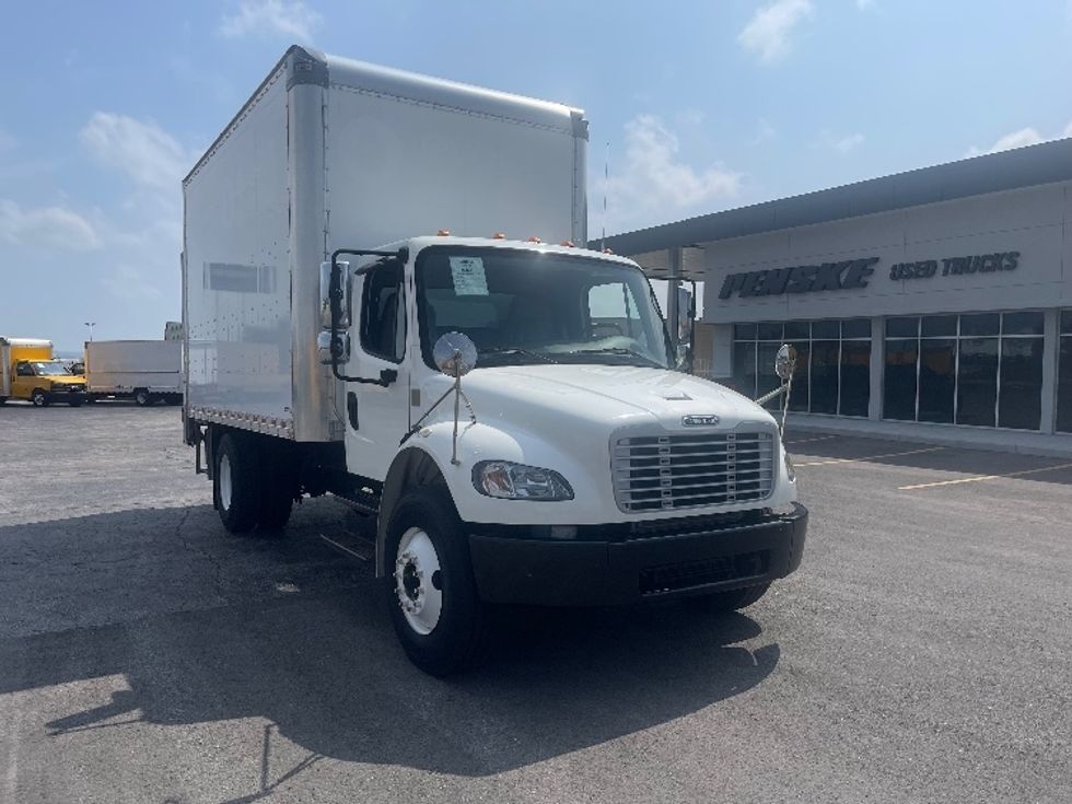 Medium Duty Box Truck-Light and Medium Duty Trucks-Freightliner-2019-M2-Kansas City-MO-61,944\n\t\tmiles-$ 50,500 - Image 1