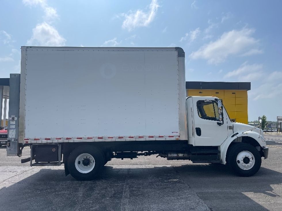 Medium Duty Box Truck-Light and Medium Duty Trucks-Freightliner-2019-M2-Kansas City-MO-61,944\n\t\tmiles-$ 50,500 - Image 15