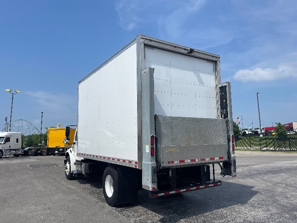 Medium Duty Box Truck-Light and Medium Duty Trucks-Freightliner-2019-M2-Kansas City-MO-61,944\n\t\tmiles-$ 50,500 - Image 6