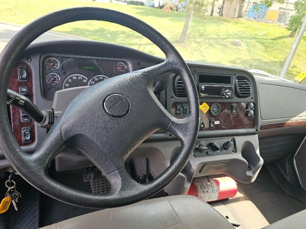 Medium Duty Box Truck-Light and Medium Duty Trucks-Freightliner-2019-M2-Kansas City-MO-82,618\n\t\tmiles-$ 50,250 - Image 16