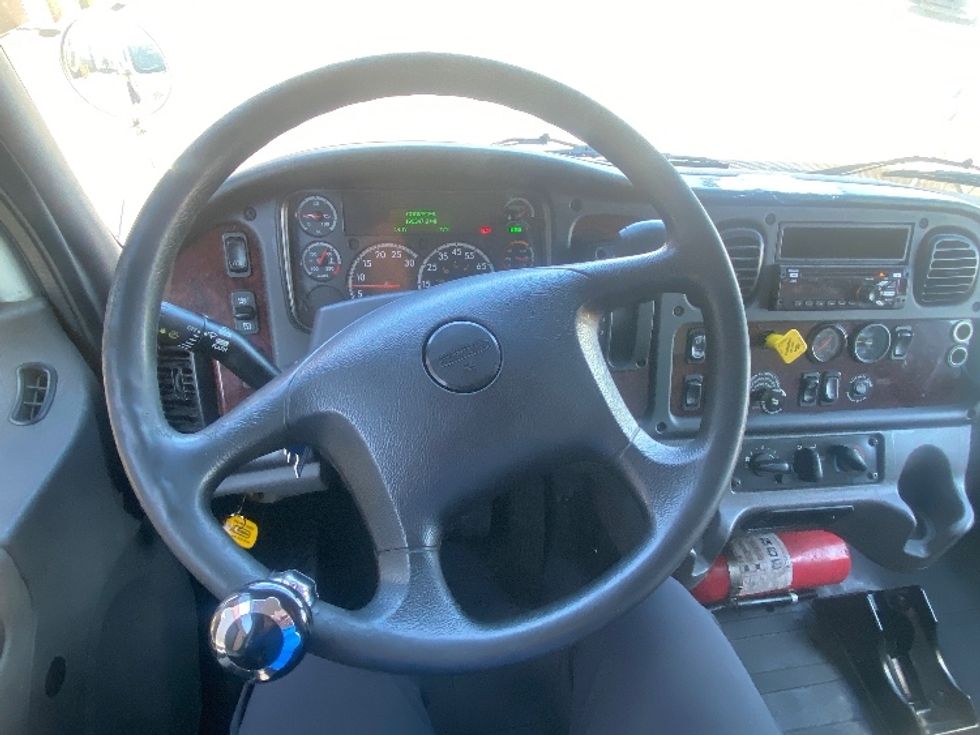 Medium Duty Box Truck-Light and Medium Duty Trucks-Freightliner-2019-M2-Kearny-NJ-196,347\n\t\tmiles-$ 41,500 - Image 17