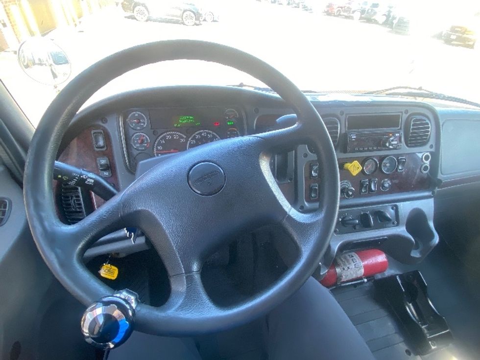 Medium Duty Box Truck-Light and Medium Duty Trucks-Freightliner-2019-M2-Kearny-NJ-196,347\n\t\tmiles-$ 41,500 - Image 18