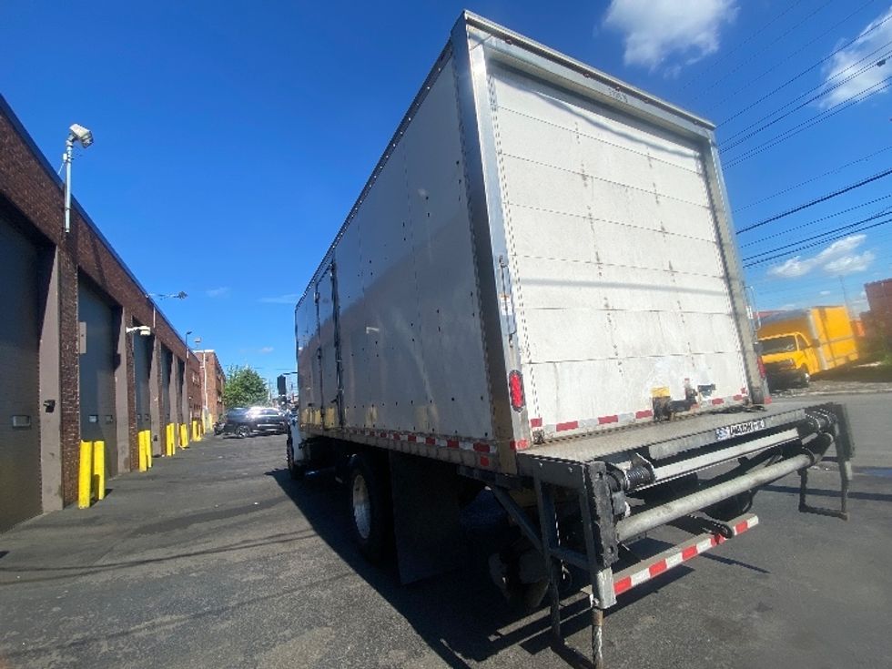 Medium Duty Box Truck-Light and Medium Duty Trucks-Freightliner-2019-M2-Kearny-NJ-196,347\n\t\tmiles-$ 41,500 - Image 6