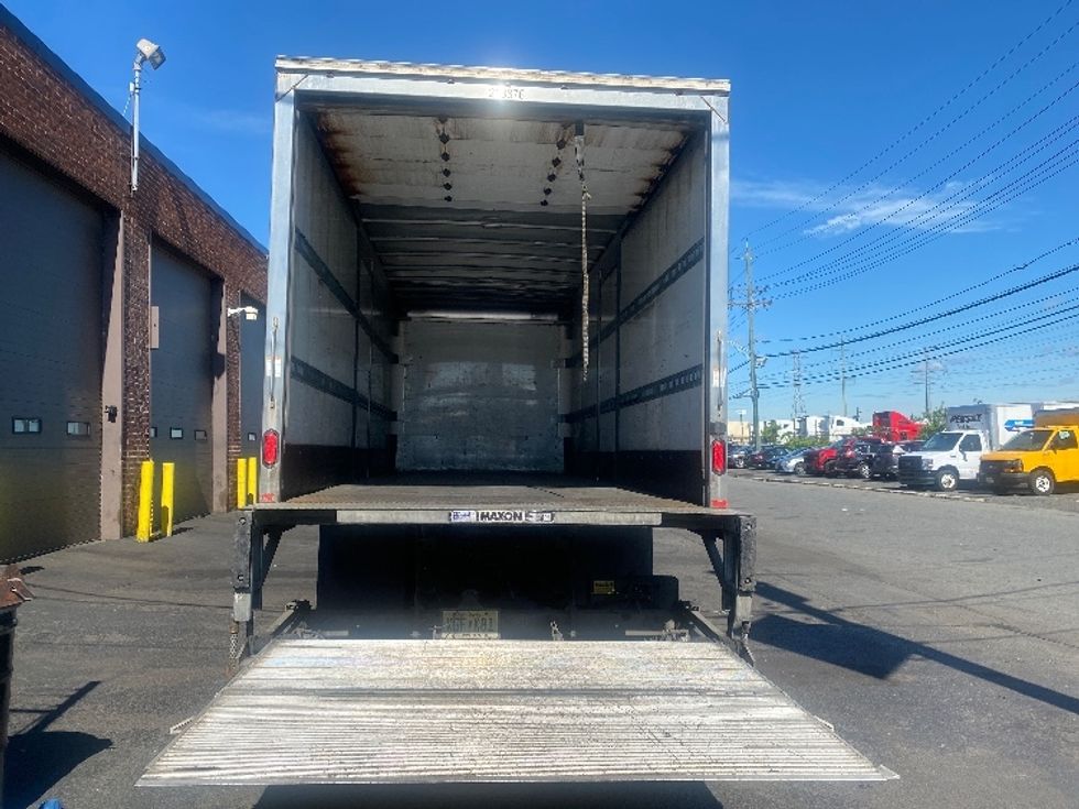 Medium Duty Box Truck-Light and Medium Duty Trucks-Freightliner-2019-M2-Kearny-NJ-196,347\n\t\tmiles-$ 41,500 - Image 9