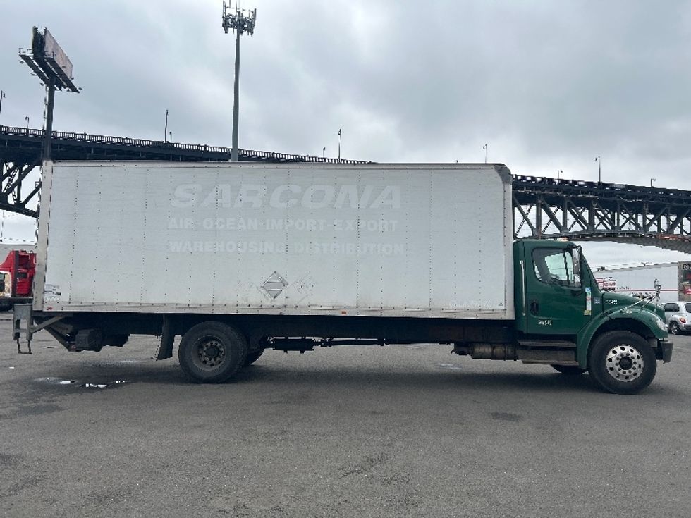 Medium Duty Box Truck-Light and Medium Duty Trucks-Freightliner-2019-M2-Kearny-NJ-221,212\n\t\tmiles-$ 34,750 - Image 15