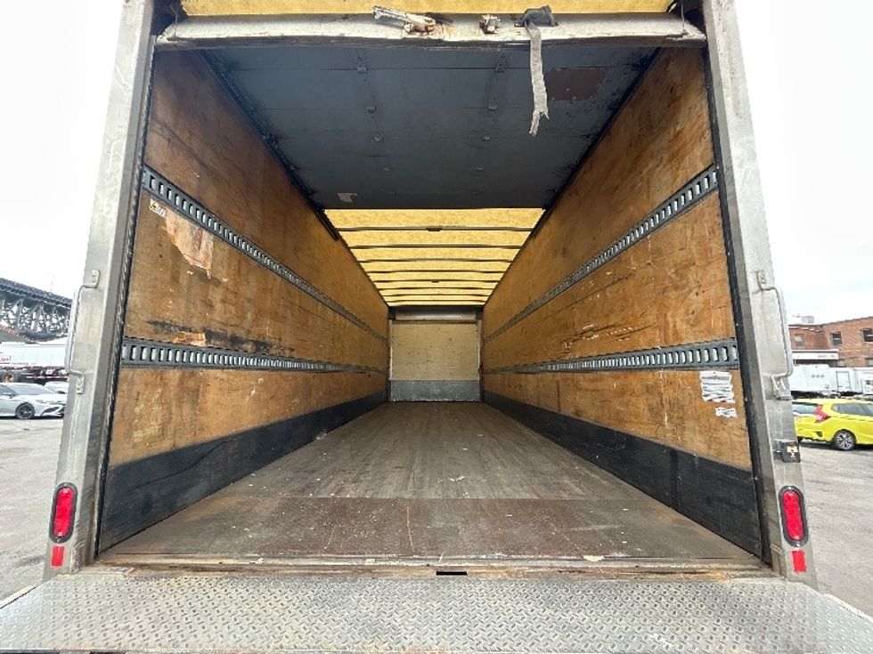 Medium Duty Box Truck-Light and Medium Duty Trucks-Freightliner-2019-M2-Kearny-NJ-221,212\n\t\tmiles-$ 34,750 - Image 8
