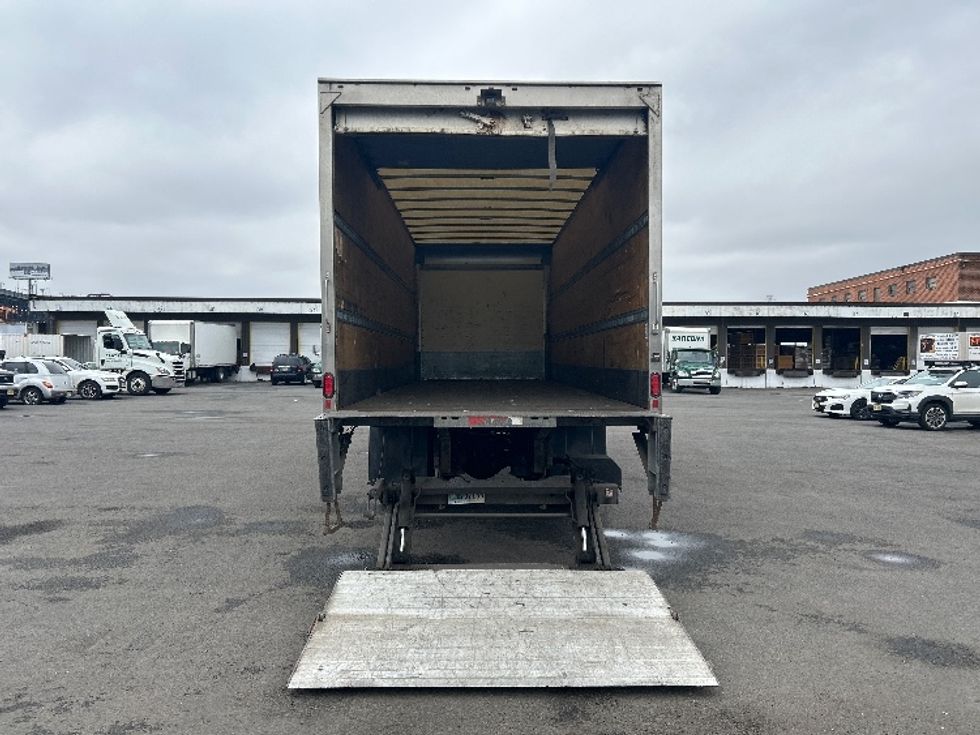 Medium Duty Box Truck-Light and Medium Duty Trucks-Freightliner-2019-M2-Kearny-NJ-221,212\n\t\tmiles-$ 34,750 - Image 9