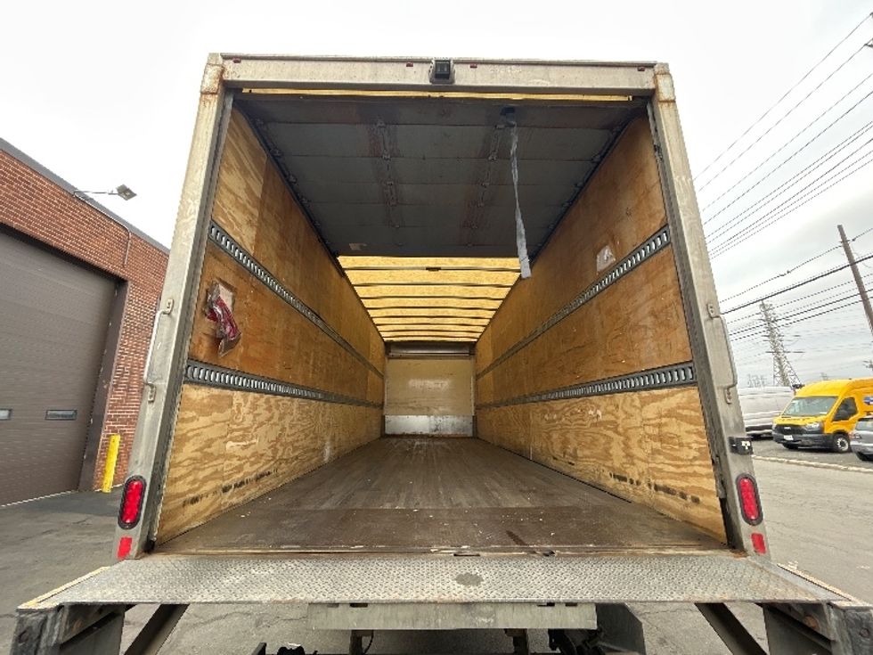 Medium Duty Box Truck-Light and Medium Duty Trucks-Freightliner-2019-M2-Kearny-NJ-449,229\n\t\tmiles-$ 20,000 - Image 8