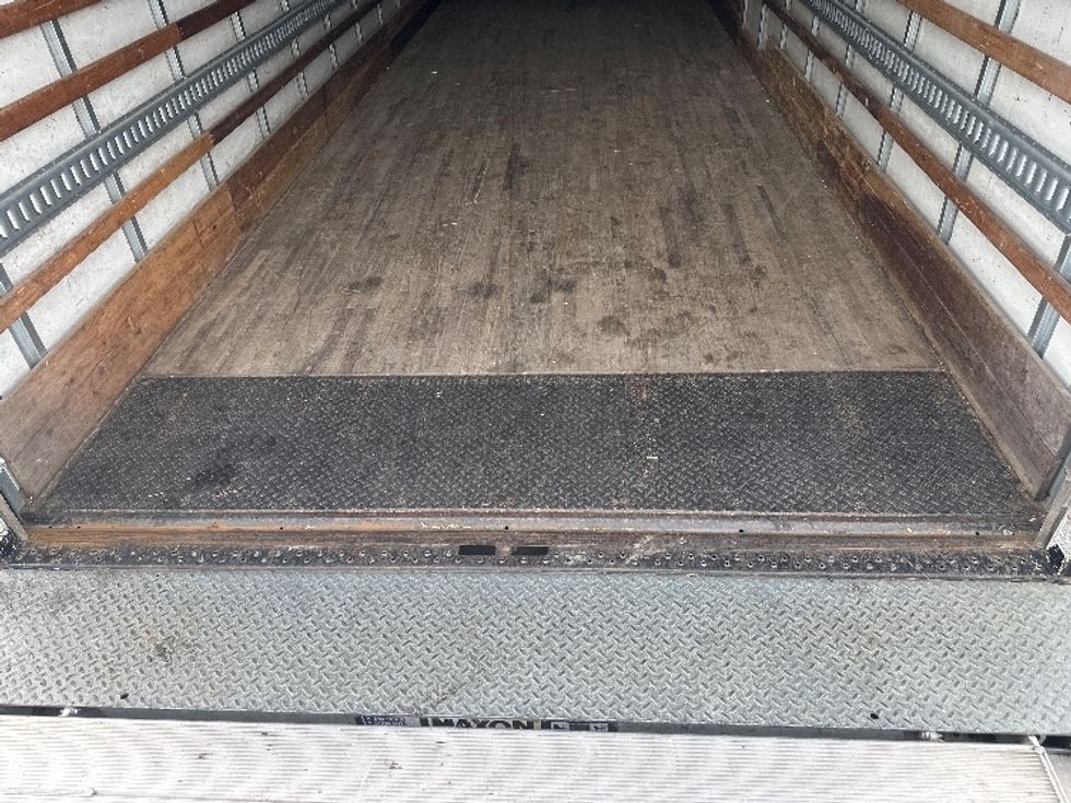 Medium Duty Box Truck-Light and Medium Duty Trucks-Freightliner-2019-M2-Kennesaw-GA-126,826\n\t\tmiles-$ 69,750 - Image 10