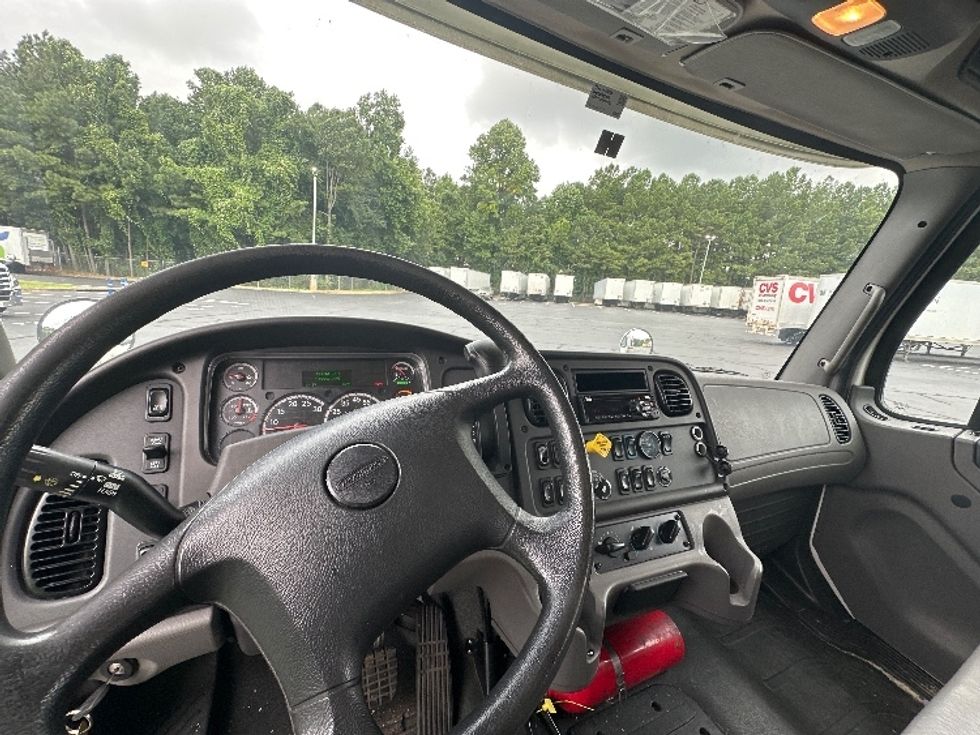 Medium Duty Box Truck-Light and Medium Duty Trucks-Freightliner-2019-M2-Kennesaw-GA-126,826\n\t\tmiles-$ 69,750 - Image 17