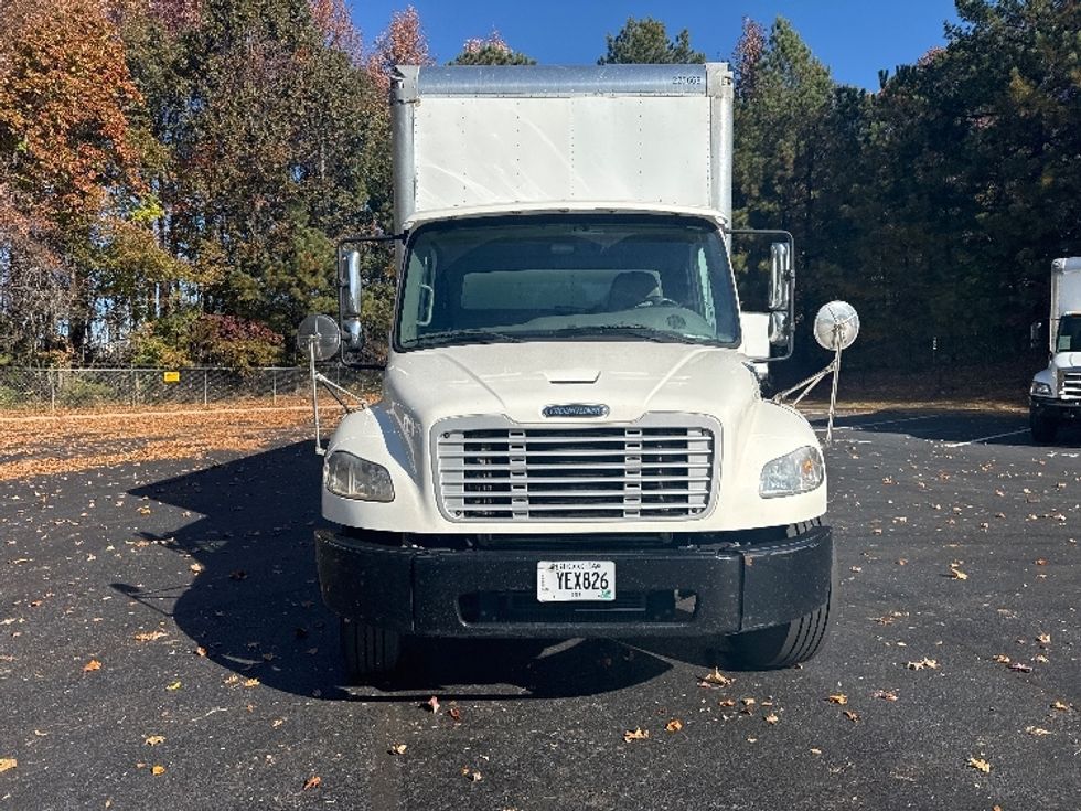 Medium Duty Box Truck-Light and Medium Duty Trucks-Freightliner-2019-M2-Kennesaw-GA-242,326\n\t\tmiles-$ 40,250 - Image 2