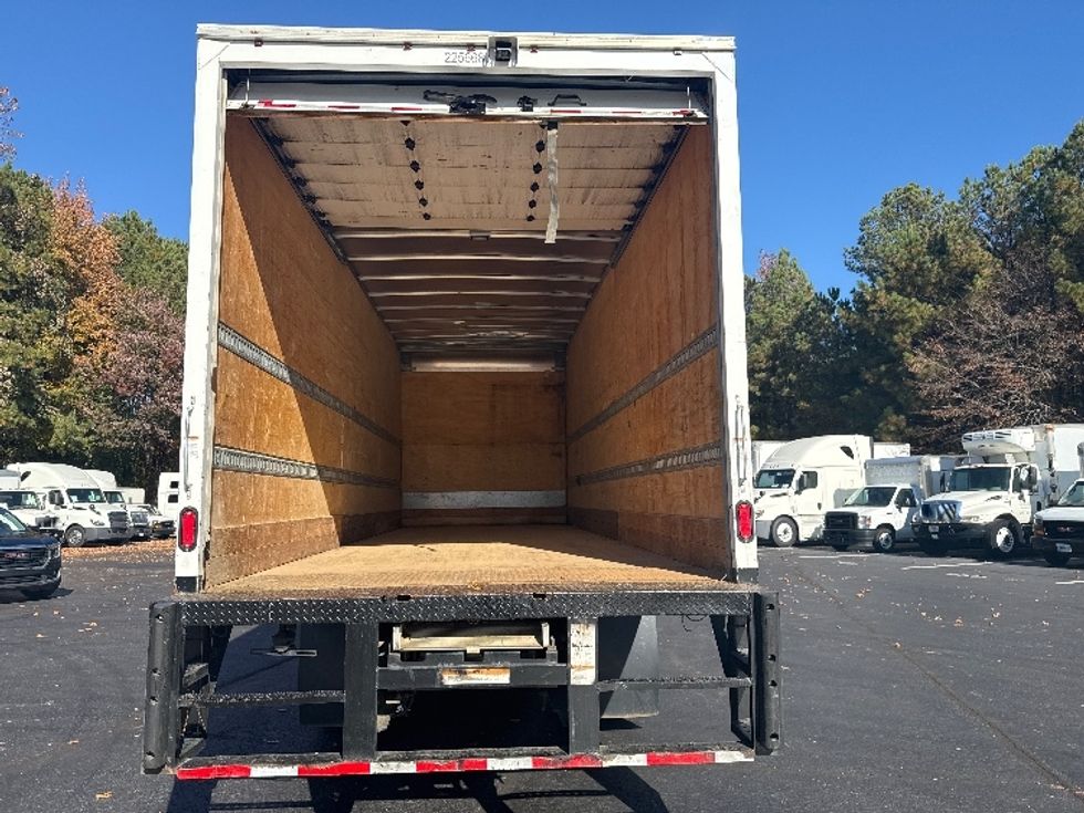 Medium Duty Box Truck-Light and Medium Duty Trucks-Freightliner-2019-M2-Kennesaw-GA-242,326\n\t\tmiles-$ 40,250 - Image 7