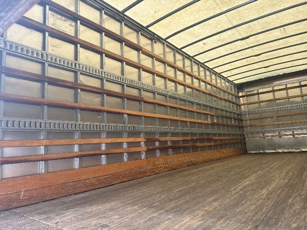 Medium Duty Box Truck-Light and Medium Duty Trucks-Freightliner-2019-M2-Kent-WA-148,017\n\t\tmiles-$ 52,250 - Image 11