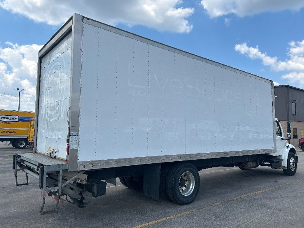 Medium Duty Box Truck-Light and Medium Duty Trucks-Freightliner-2019-M2-Kentwood-MI-118,042\n\t\tmiles-$ 57,750 - Image 13