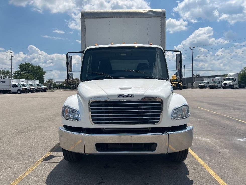 Medium Duty Box Truck-Light and Medium Duty Trucks-Freightliner-2019-M2-Kentwood-MI-118,042\n\t\tmiles-$ 57,750 - Image 2