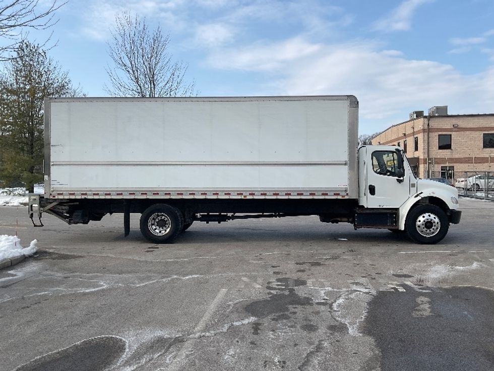 Medium Duty Box Truck-Light and Medium Duty Trucks-Freightliner-2019-M2-King Of Prussia-PA-115,183\n\t\tmiles-$ 57,500 - Image 15