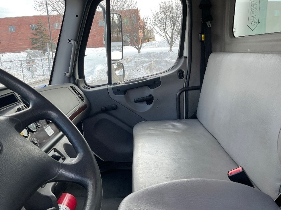 Medium Duty Box Truck-Light and Medium Duty Trucks-Freightliner-2019-M2-King Of Prussia-PA-115,183\n\t\tmiles-$ 57,500 - Image 19