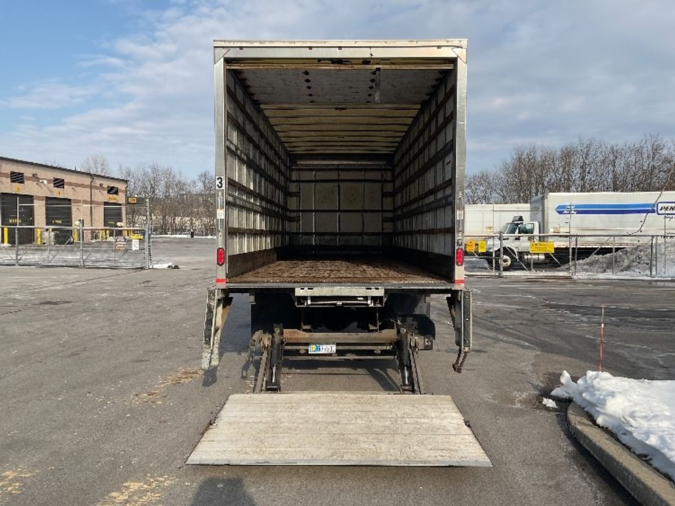 Medium Duty Box Truck-Light and Medium Duty Trucks-Freightliner-2019-M2-King Of Prussia-PA-115,183\n\t\tmiles-$ 57,500 - Image 9
