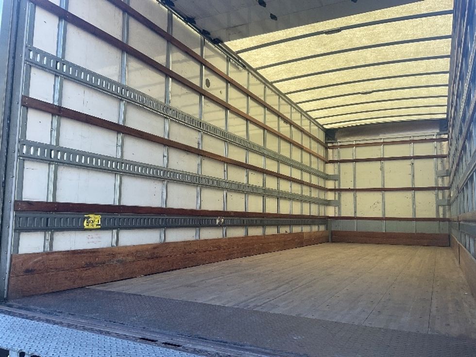 Medium Duty Box Truck-Light and Medium Duty Trucks-Freightliner-2019-M2-King Of Prussia-PA-143,461\n\t\tmiles-$ 53,750 - Image 11