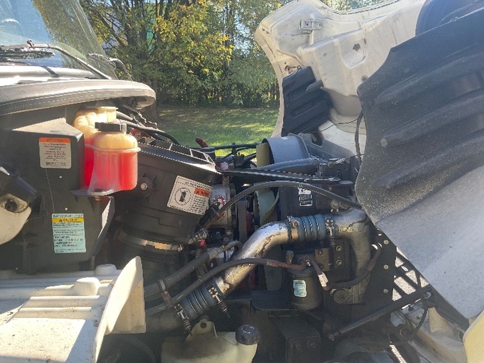 Medium Duty Box Truck-Light and Medium Duty Trucks-Freightliner-2019-M2-King Of Prussia-PA-143,461\n\t\tmiles-$ 53,750 - Image 23