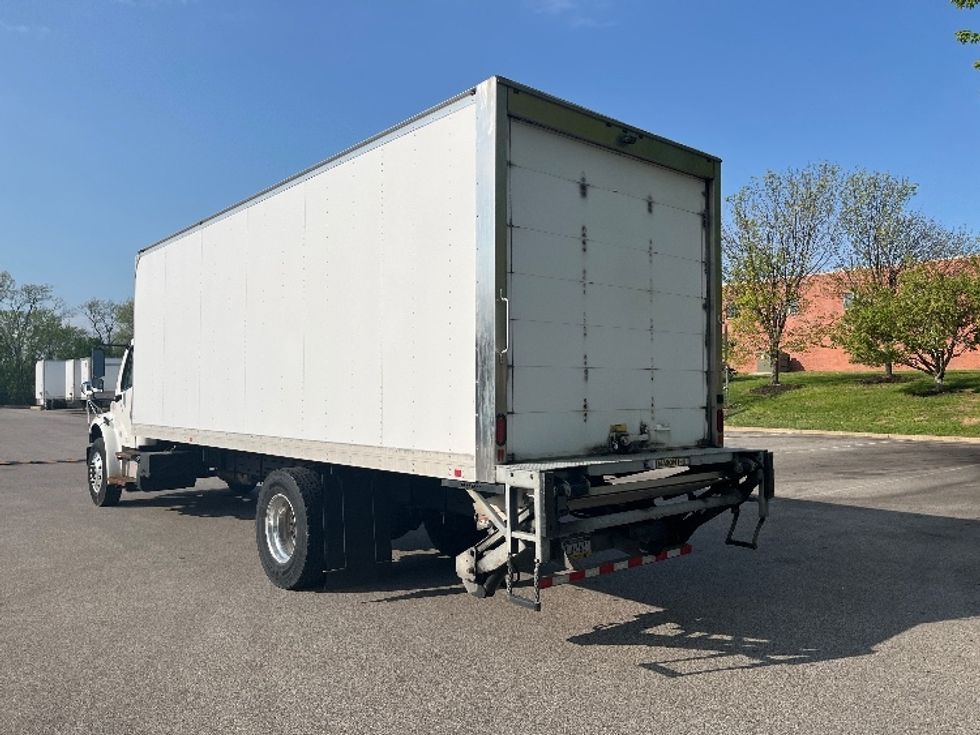Medium Duty Box Truck-Light and Medium Duty Trucks-Freightliner-2019-M2-King Of Prussia-PA-37,569\n\t\tmiles-$ 68,000 - Image 6