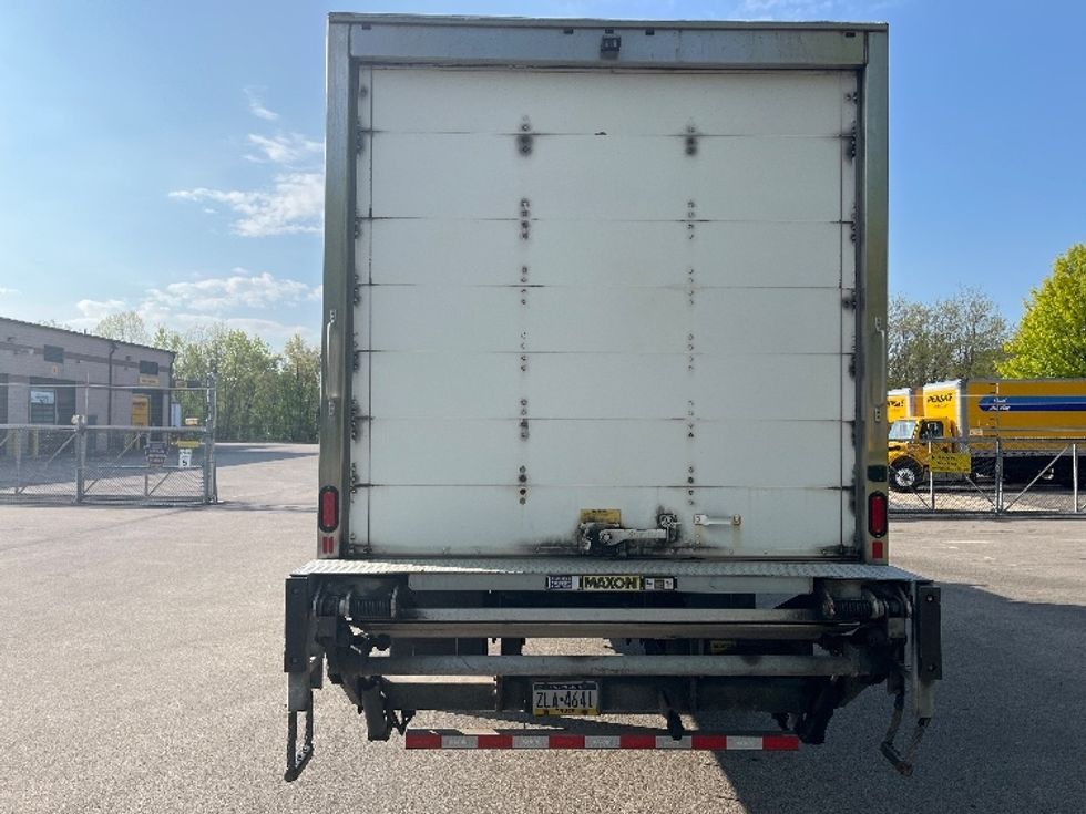 Medium Duty Box Truck-Light and Medium Duty Trucks-Freightliner-2019-M2-King Of Prussia-PA-37,569\n\t\tmiles-$ 68,000 - Image 7