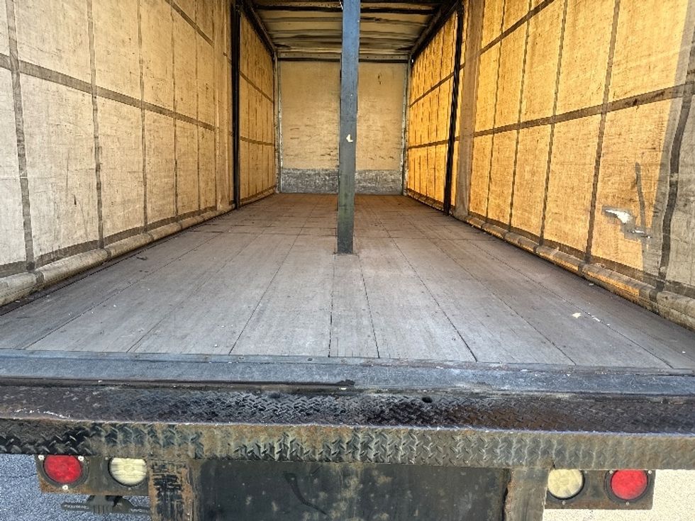 Medium Duty Box Truck-Light and Medium Duty Trucks-Freightliner-2019-M2-Knoxville-TN-319,853\n\t\tmiles-$ 32,750 - Image 9