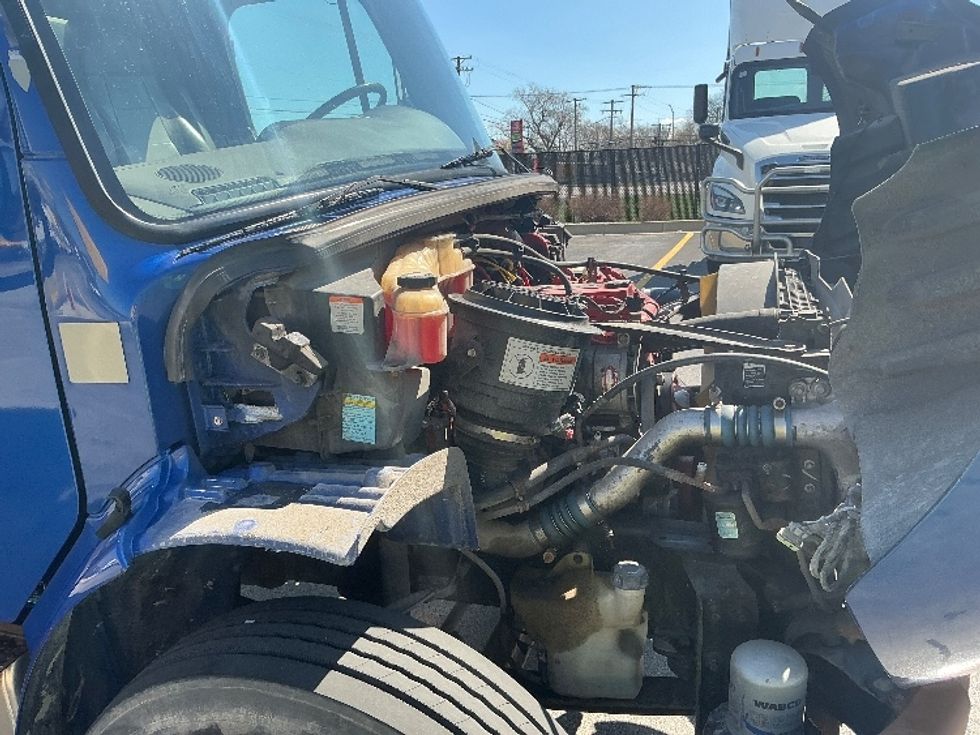 Medium Duty Box Truck-Light and Medium Duty Trucks-Freightliner-2019-M2-La Porte-IN-283,244\n\t\tmiles-$ 35,750 - Image 23