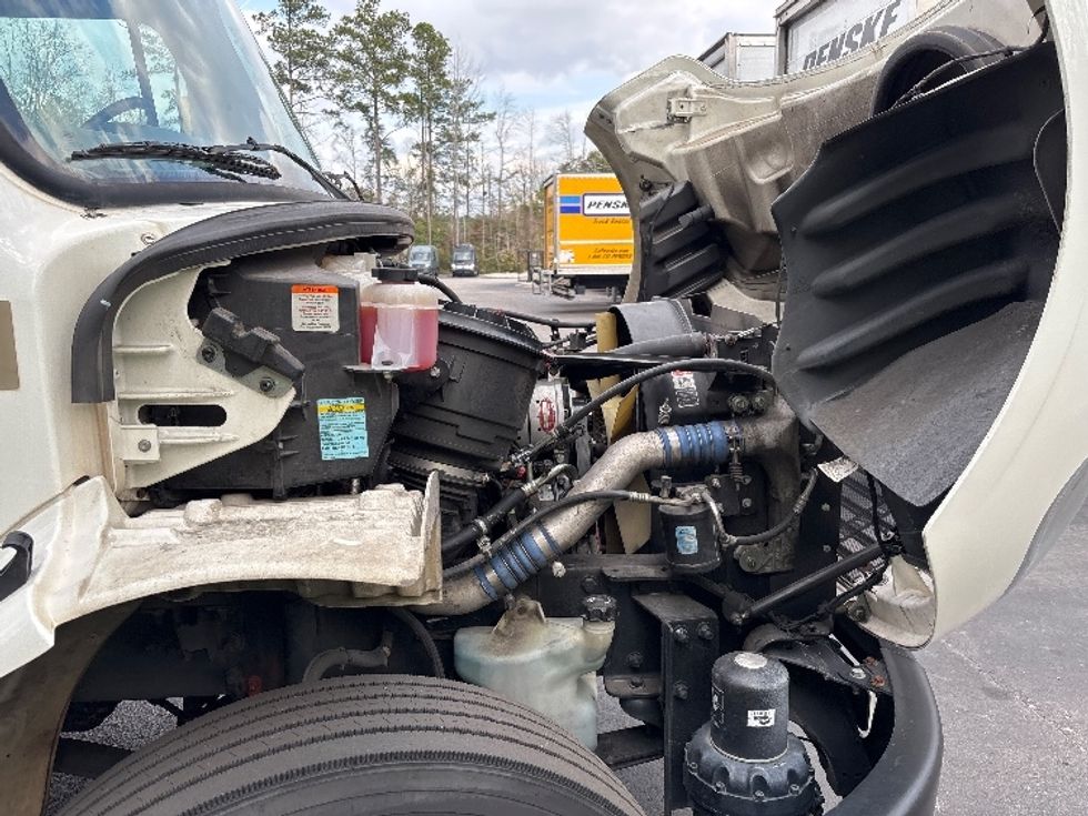 Medium Duty Box Truck-Light and Medium Duty Trucks-Freightliner-2019-M2-Ladson-SC-116,962\n\t\tmiles-$ 54,500 - Image 23