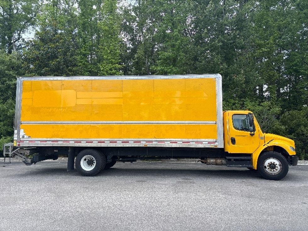Medium Duty Box Truck-Light and Medium Duty Trucks-Freightliner-2019-M2-Ladson-SC-175,947\n\t\tmiles-$ 44,000 - Image 15