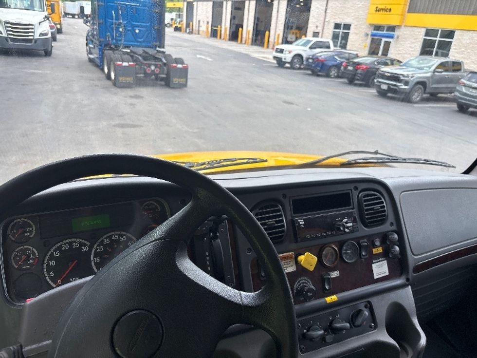 Medium Duty Box Truck-Light and Medium Duty Trucks-Freightliner-2019-M2-Ladson-SC-175,947\n\t\tmiles-$ 44,000 - Image 18