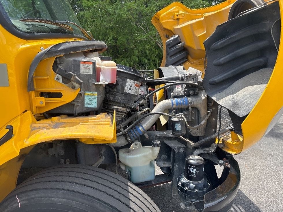 Medium Duty Box Truck-Light and Medium Duty Trucks-Freightliner-2019-M2-Ladson-SC-175,947\n\t\tmiles-$ 44,000 - Image 22