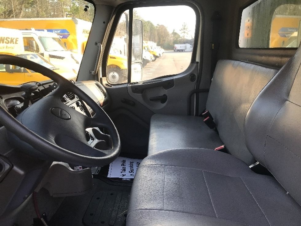Medium Duty Box Truck-Light and Medium Duty Trucks-Freightliner-2019-M2-Ladson-SC-183,152\n\t\tmiles-$ 48,250 - Image 15