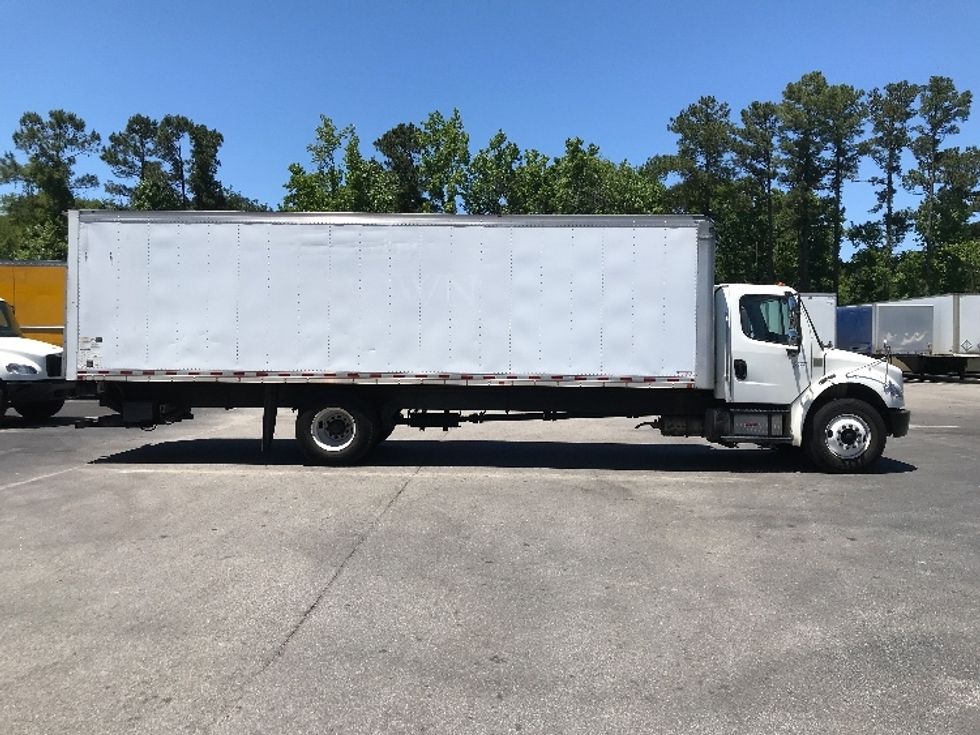 Medium Duty Box Truck-Light and Medium Duty Trucks-Freightliner-2019-M2-Ladson-SC-318,320\n\t\tmiles-$ 31,750 - Image 14