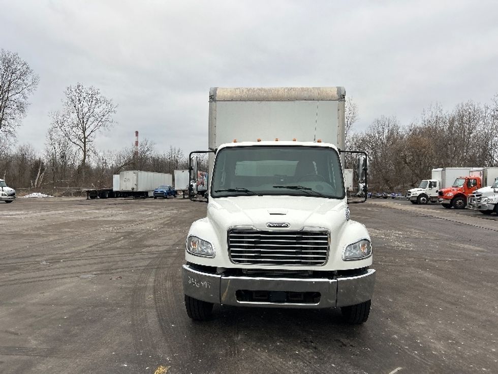 Medium Duty Box Truck-Light and Medium Duty Trucks-Freightliner-2019-M2-Lansing-MI-112,711\n\t\tmiles-$ 57,750 - Image 2