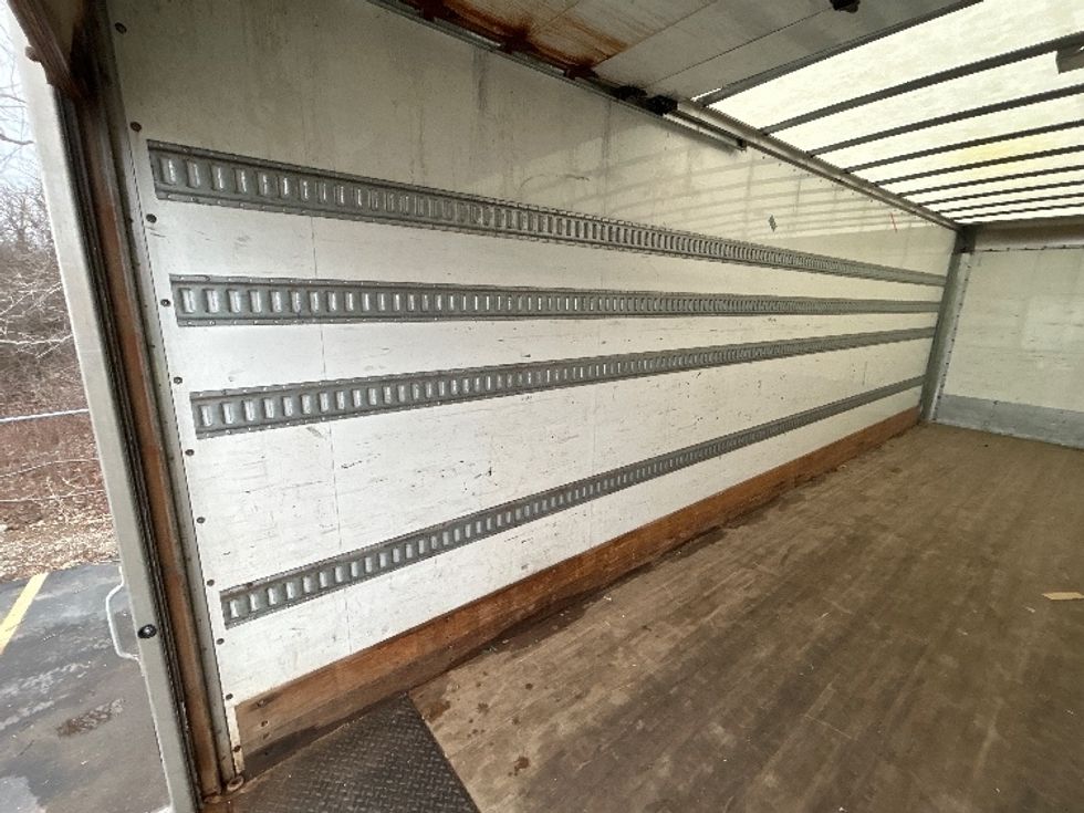 Medium Duty Box Truck-Light and Medium Duty Trucks-Freightliner-2019-M2-Lansing-MI-122,457\n\t\tmiles-$ 56,750 - Image 11